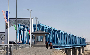 Сдан в эксплуатацию совмещенный мост через Амударью и железнодорожная линия «Шават – Караузяк»